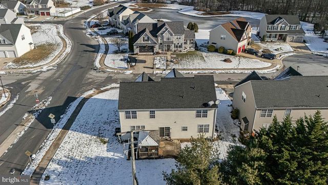 2 FOXFIELD CT, Bear, DE 19701