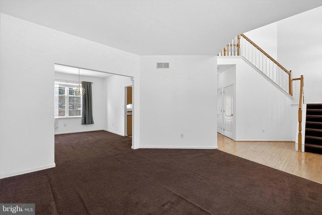 2 FOXFIELD CT, Bear, DE 19701