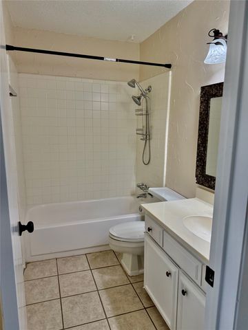 2114 Westmoor Place, Arlington, TX 76015