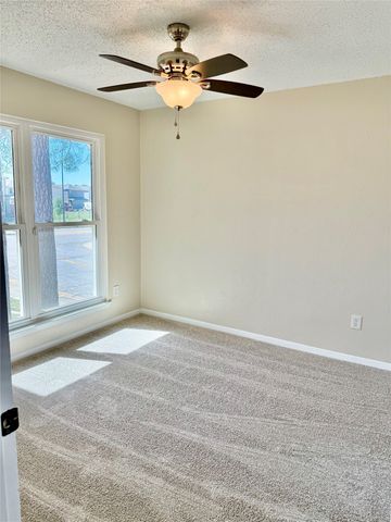 2114 Westmoor Place, Arlington, TX 76015