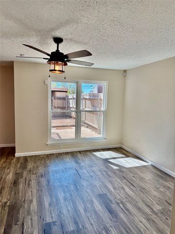 2114 Westmoor Place, Arlington, TX 76015