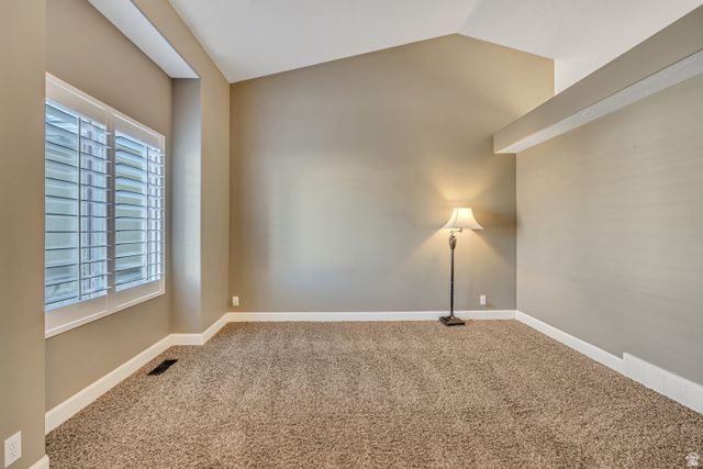 83 W 850 S, Centerville, UT 84014