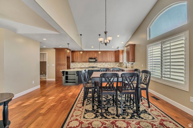 83 W 850 S, Centerville, UT 84014