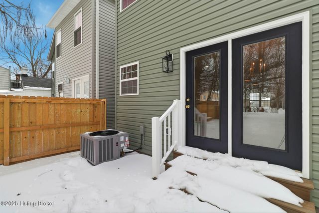 719 E Caldwell St, Louisville, KY 40203