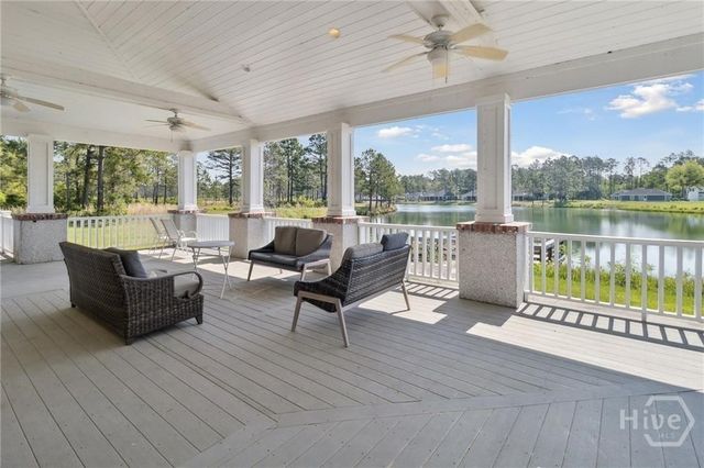 1086 Cottage Way, Darien, GA 31305