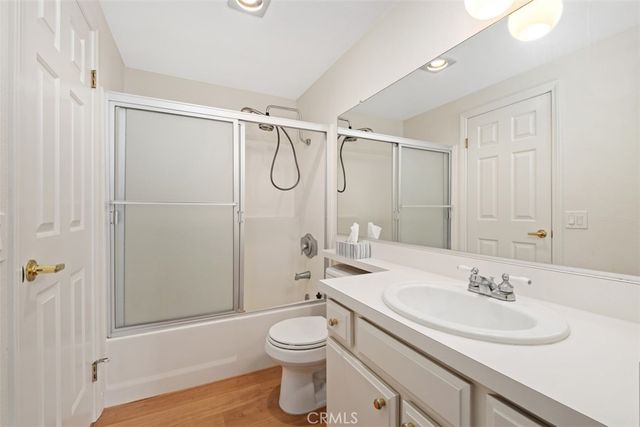 111 Greenfield, Irvine, CA 92614