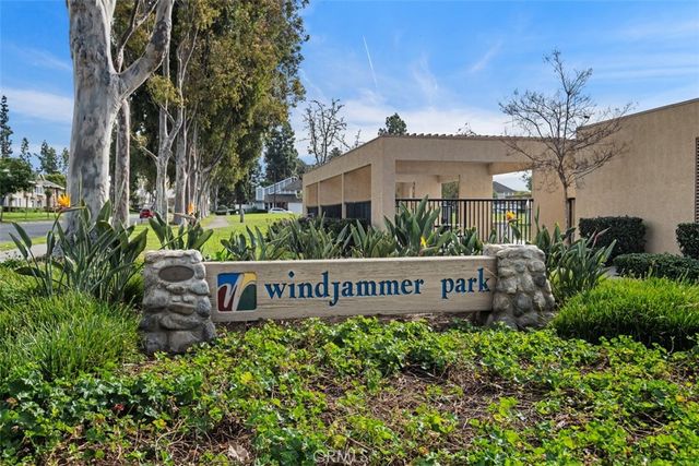 111 Greenfield, Irvine, CA 92614