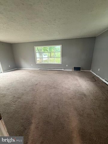 332 OPEQUON AVE, Winchester, VA 22601