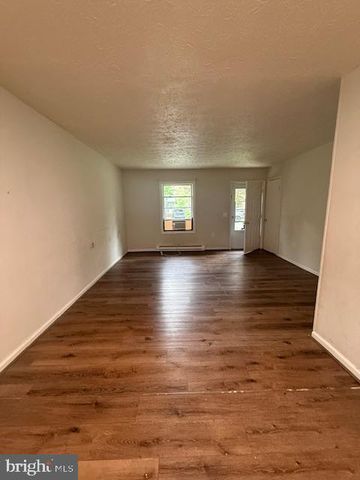 332 OPEQUON AVE, Winchester, VA 22601