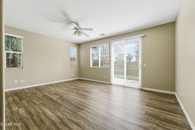 3024 Tournament Drive, Palmdale, CA 93551