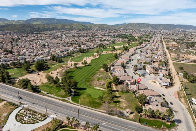 3024 Tournament Drive, Palmdale, CA 93551