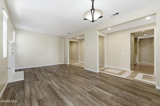 3024 Tournament Drive, Palmdale, CA 93551