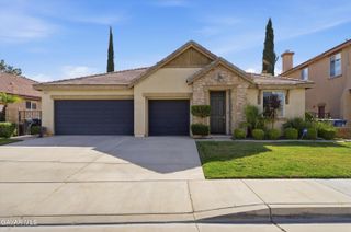 3024 Tournament Drive, Palmdale, CA 93551
