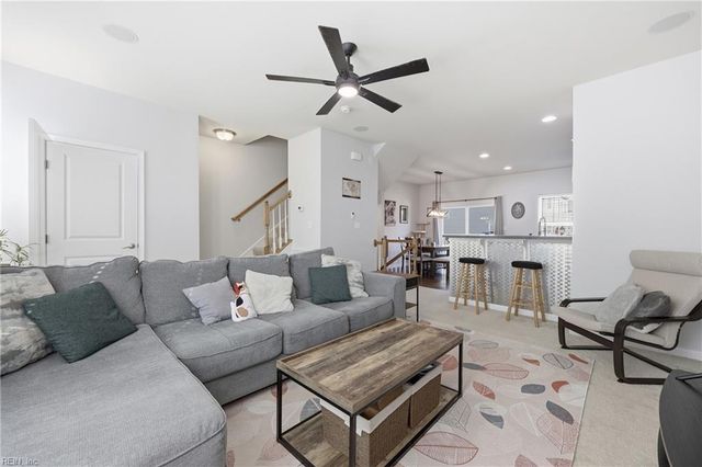 602 Reunion ST, Chesapeake, VA 23324