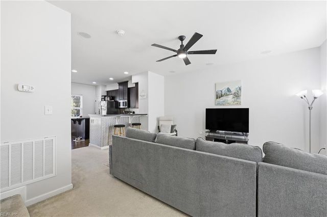 602 Reunion ST, Chesapeake, VA 23324