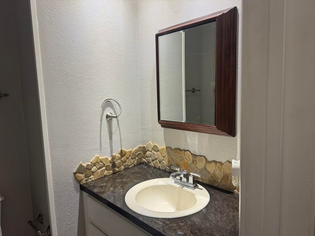 5521 93rd Street, Lubbock, TX 79424