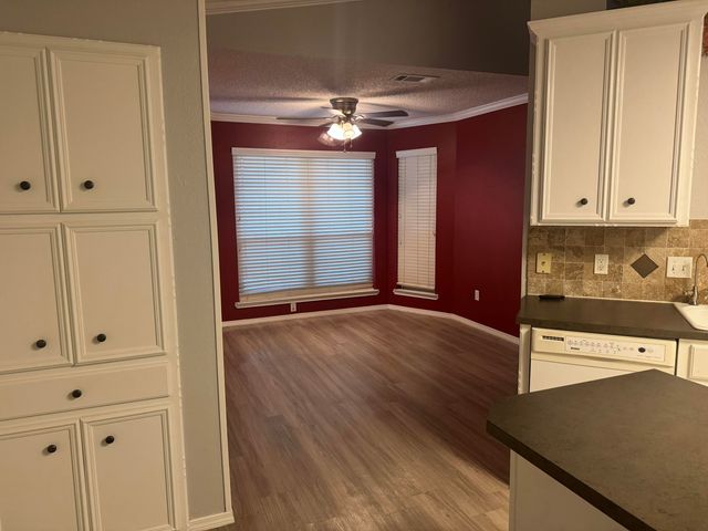 5521 93rd Street, Lubbock, TX 79424