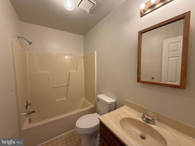 200 FARRELL LN, Fredericksburg, VA 22401