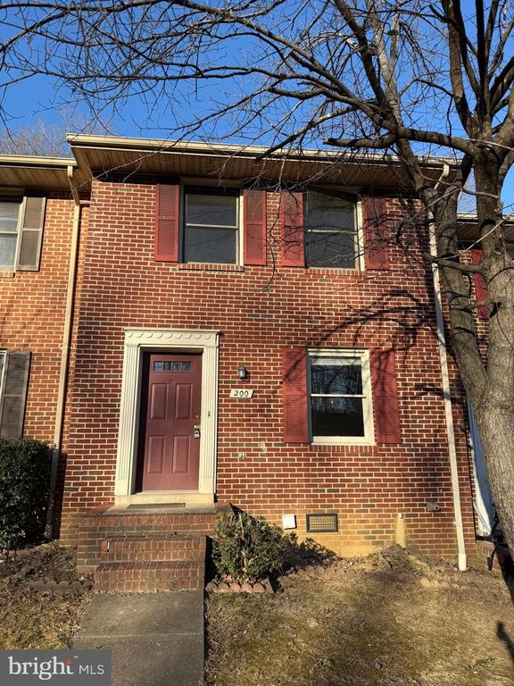 200 FARRELL LN, Fredericksburg, VA 22401