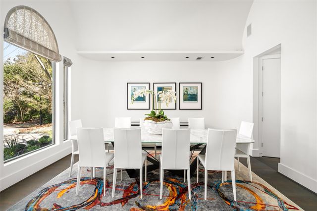 3703 Wroxton Road, West University Place, TX 77005