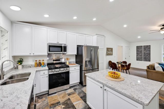 2422 East Hill Drive, Fitchburg, WI 53711