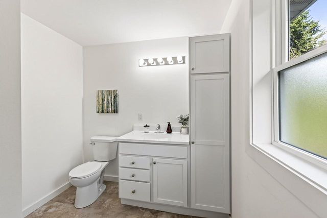2422 East Hill Drive, Fitchburg, WI 53711