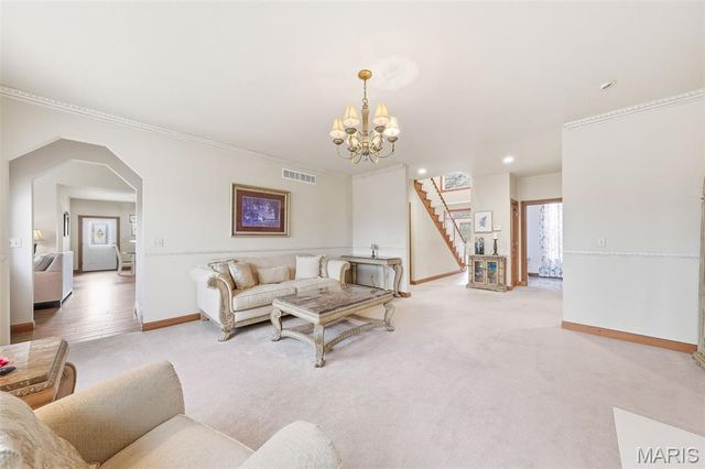 1676 Lancaster Drive, O'fallon, IL 62269