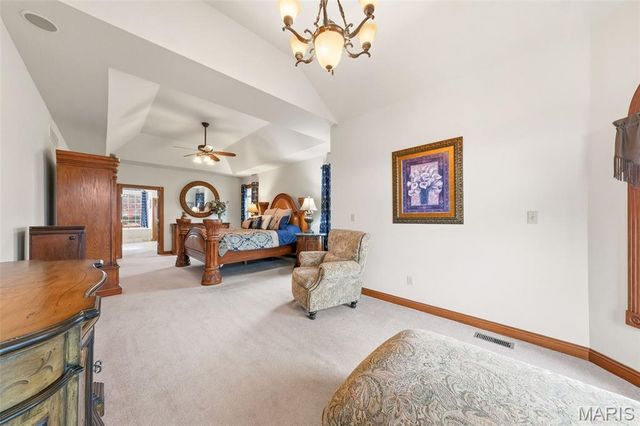 1676 Lancaster Drive, O'fallon, IL 62269