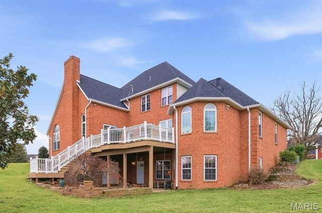 1676 Lancaster Drive, O'fallon, IL 62269