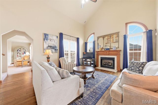 1676 Lancaster Drive, O'fallon, IL 62269