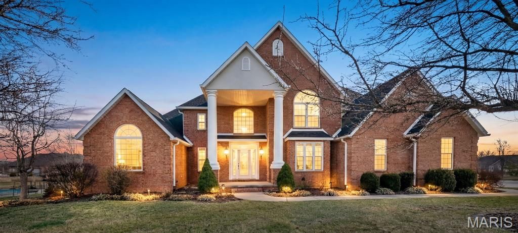 1676 Lancaster Drive, O'fallon, IL 62269