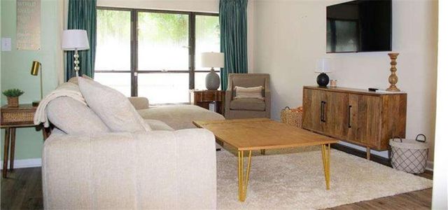 2685 Meadowlawn SE Drive, Marietta, GA 30067