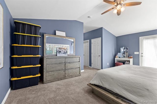 212 Brighton Lake Road, Brighton, MI 48116