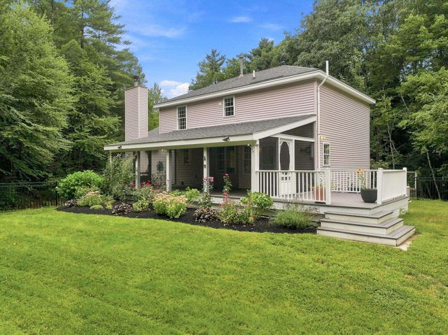 14 Benjamin Drive, Goffstown, NH 03045