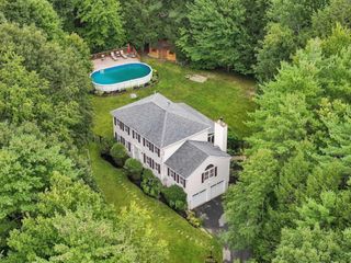 14 Benjamin Drive, Goffstown, NH 03045