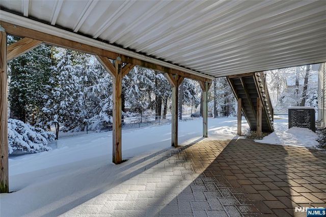 1316 Alps Road, Wayne, NJ 07470