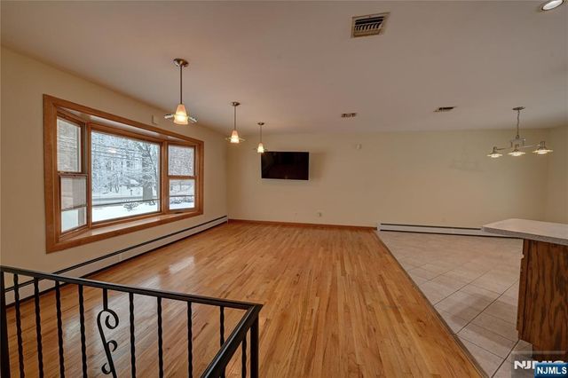 1316 Alps Road, Wayne, NJ 07470