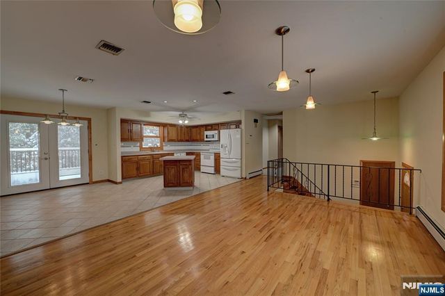 1316 Alps Road, Wayne, NJ 07470