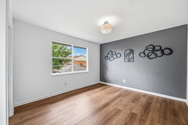 10622 Inwood Drive, Houston, TX 77042