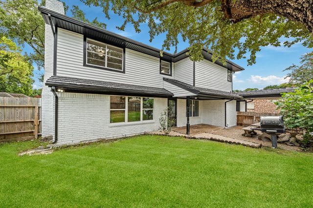10622 Inwood Drive, Houston, TX 77042