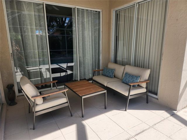 5274 FAR OAK CIRCLE, Sarasota, FL 34238