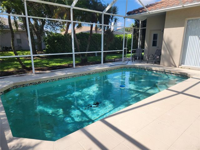 5274 FAR OAK CIRCLE, Sarasota, FL 34238