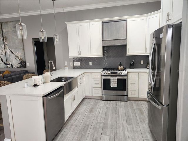 5274 FAR OAK CIRCLE, Sarasota, FL 34238