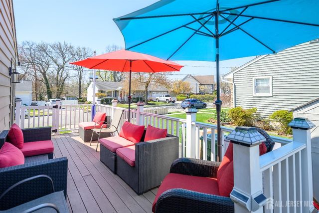 144 Garden Terrace, Edison, NJ 08817