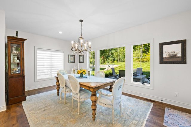 1620 Yardley COURT, Oconomowoc, WI 53066