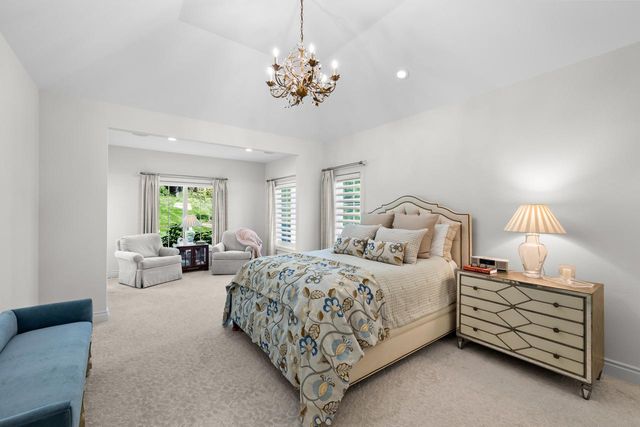 1620 Yardley COURT, Oconomowoc, WI 53066