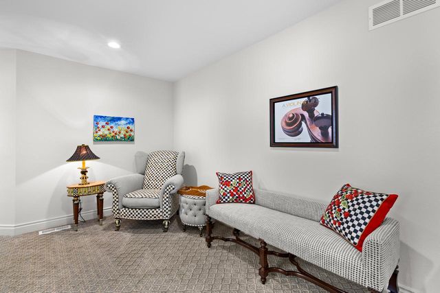 1620 Yardley COURT, Oconomowoc, WI 53066