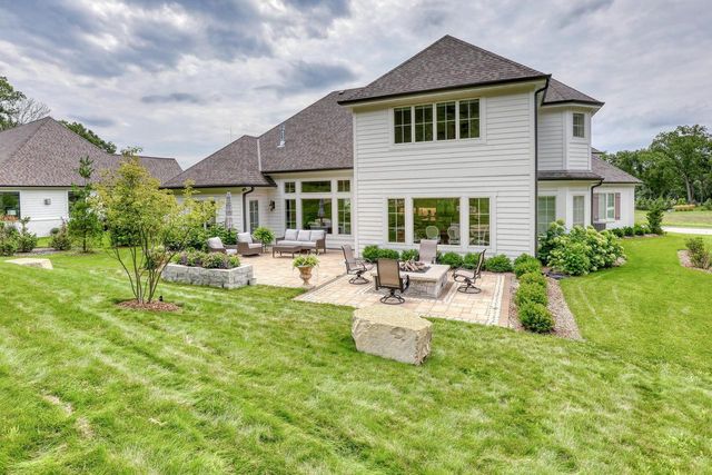 1620 Yardley COURT, Oconomowoc, WI 53066