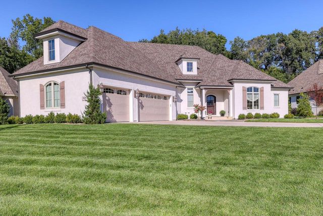 1620 Yardley COURT, Oconomowoc, WI 53066
