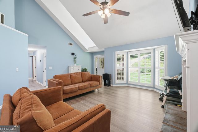 6338 Clearbrook Drive, Flowery Branch, GA 30542